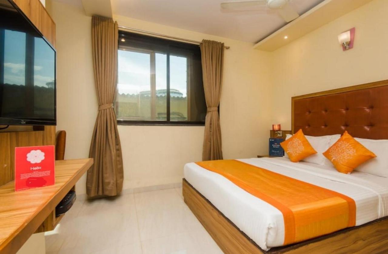 Aster Hotel Near Mumbai Airport ภายนอก รูปภาพ