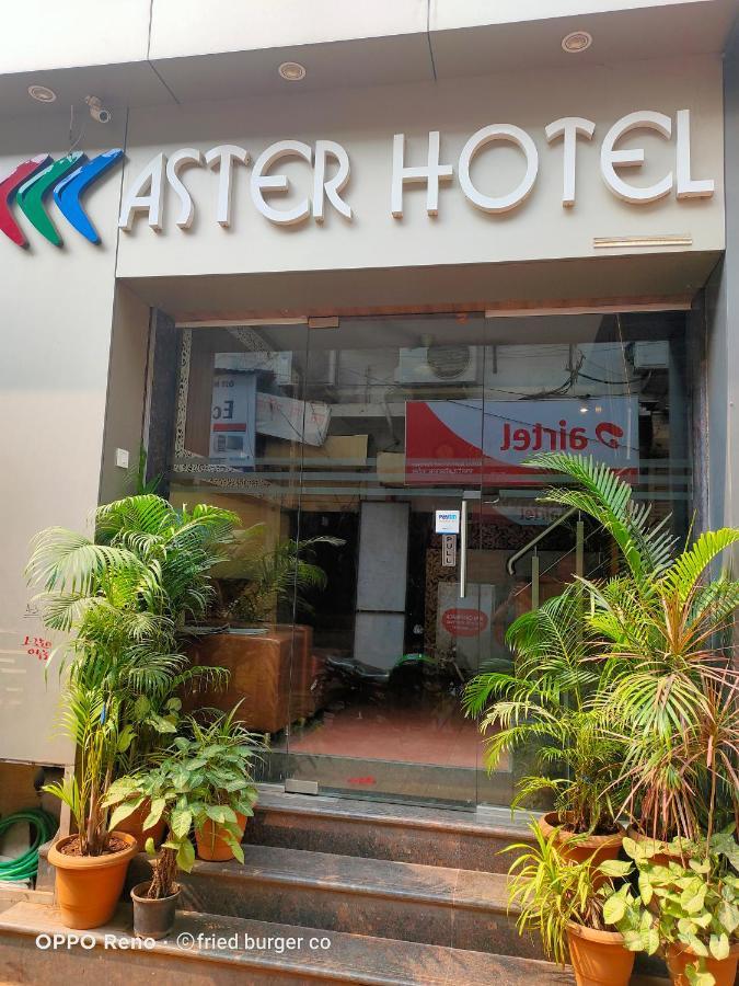 Aster Hotel Near Mumbai Airport ภายนอก รูปภาพ